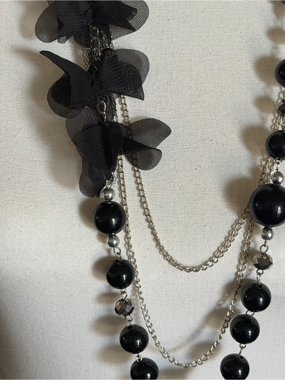 Vintage Black Chiffon Floral Silver Multi Strand Beaded Statement Necklace - Picture 2 of 3